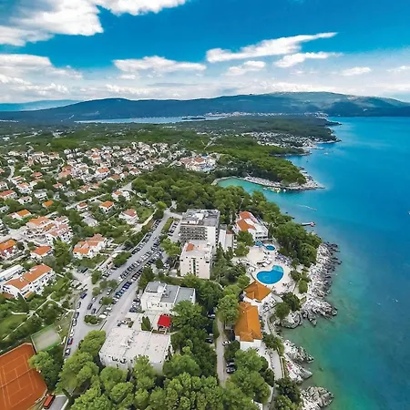Pet Friendly Apartment In Malinska Apartmán *